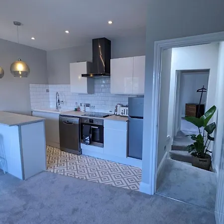 Clifton In Prime Location & Parking Bristol